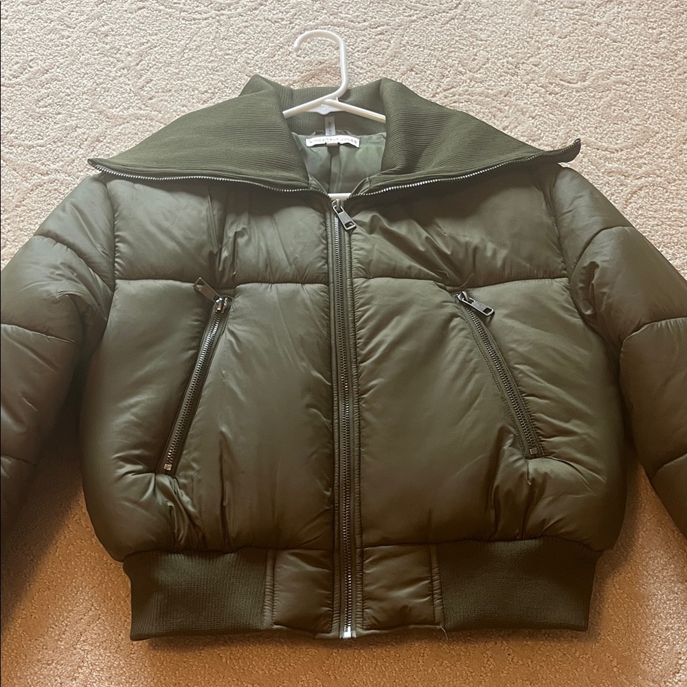 Sincerely Jules Olive Utility Cropped Puffer Jacket
